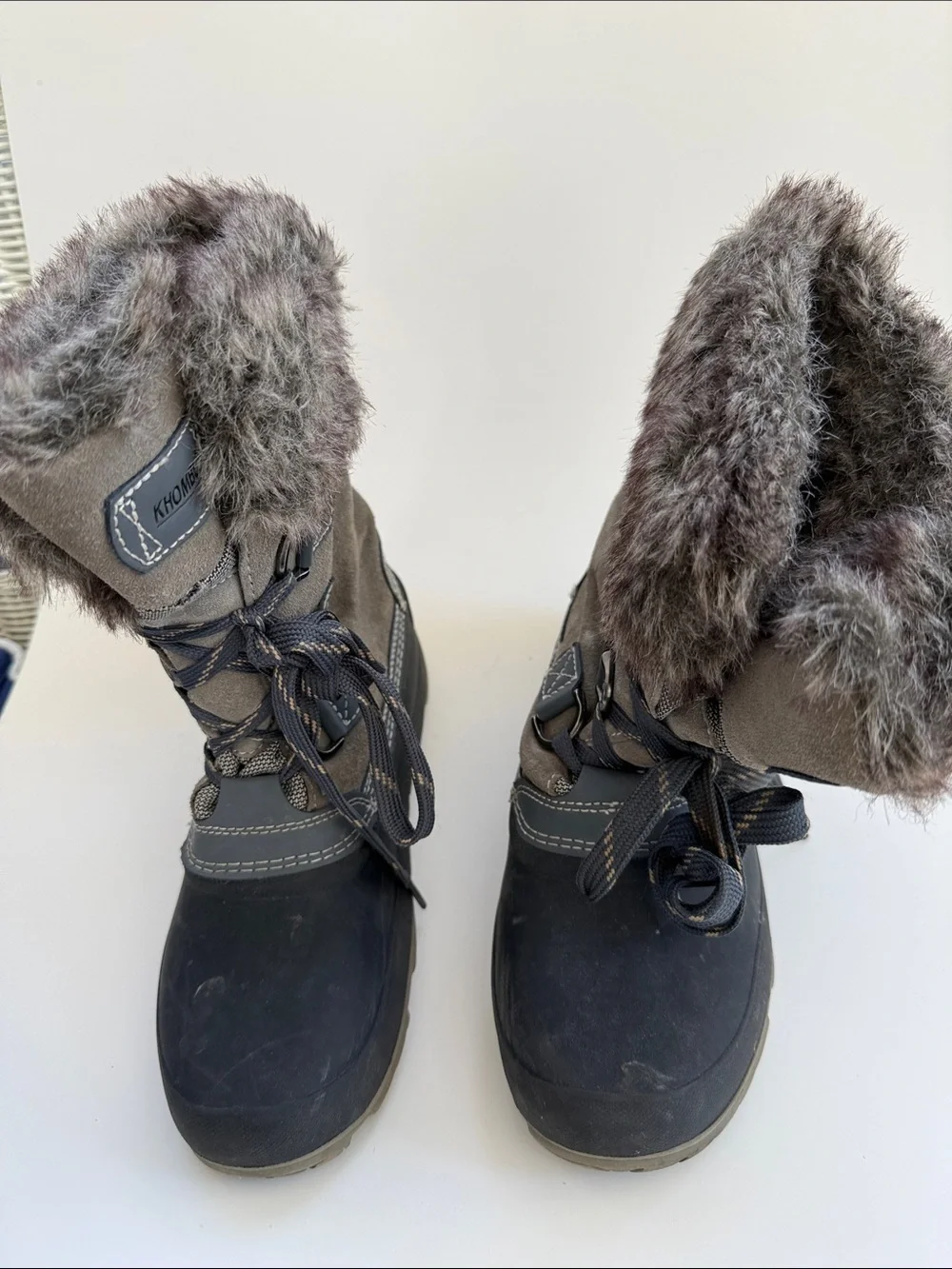 KHOMBU Women's Insulated Faux-Fur Winter Boots - Gray/Black